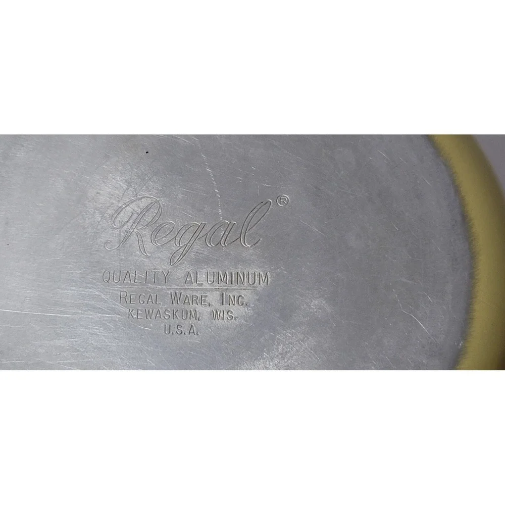 Vintage Regal Gold Aluminum Small Dutch Oven Style Pot Regal Ware J3